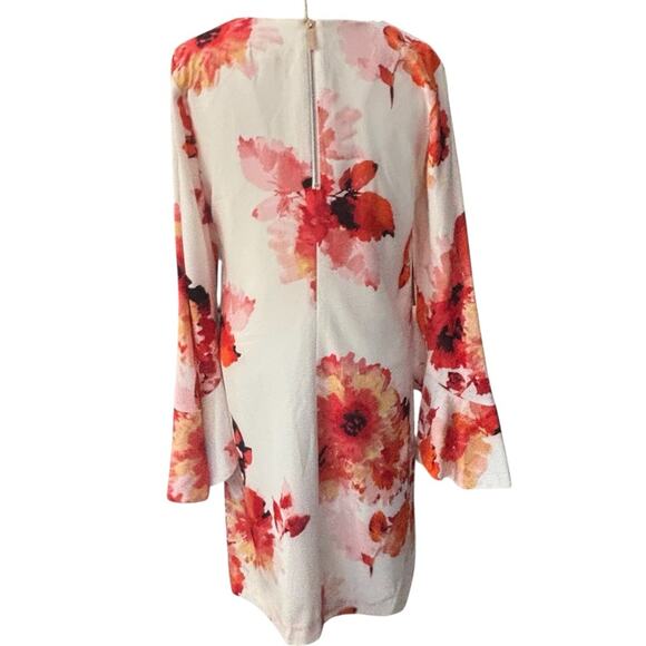 Calvin Klein V-Neck Tulip Sleeve Red and Orange Floral dress NEW Size 2 - Picture 5 of 13